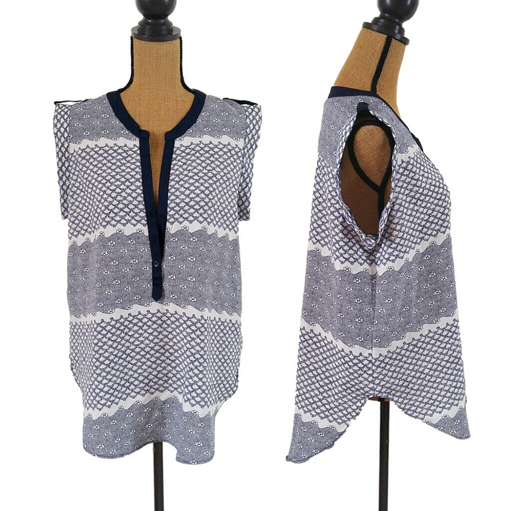 SOLD Antilia Femme Blouse Top XL - Picture 1 of 5