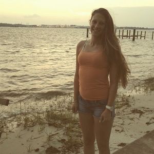 Meet your Posher, Amanda