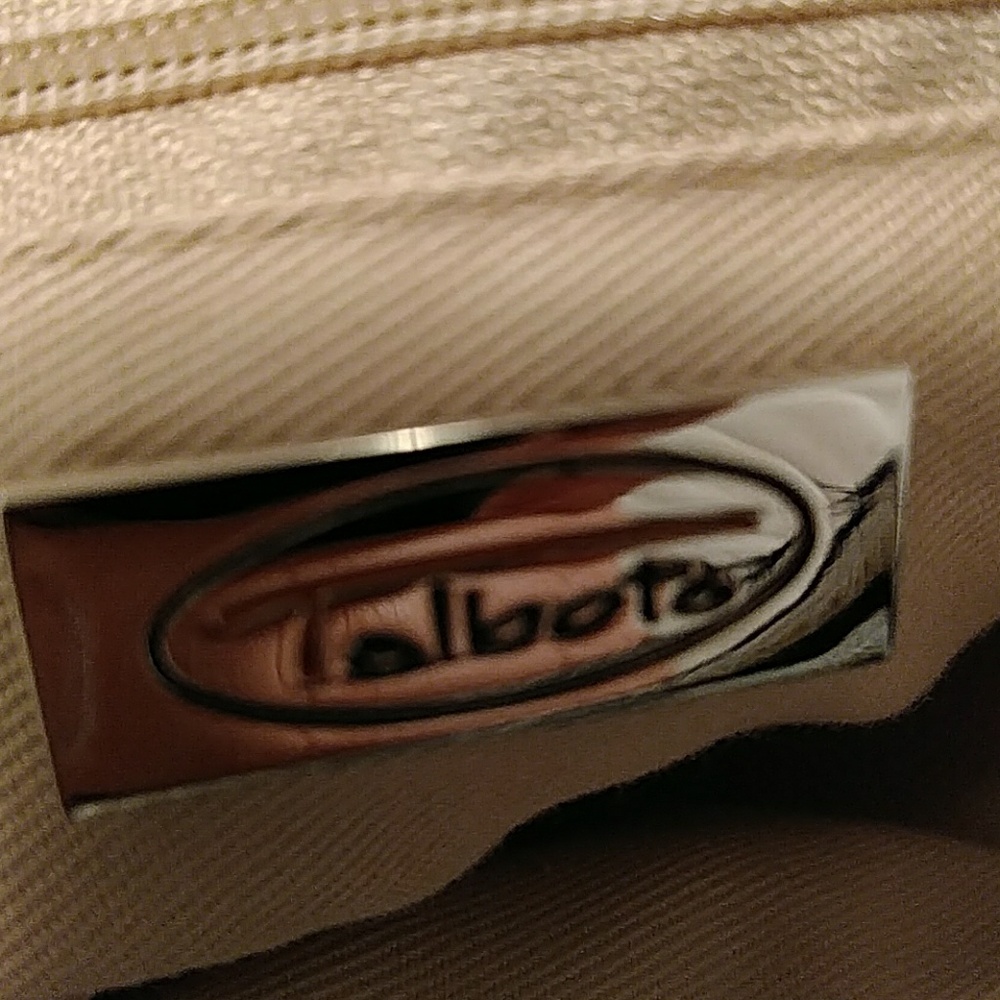 Talbot's purse - Picture 3 of 3