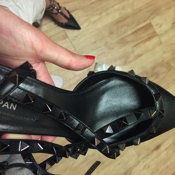 "Valentino style" studded pointy heels black - Picture 4 of 4