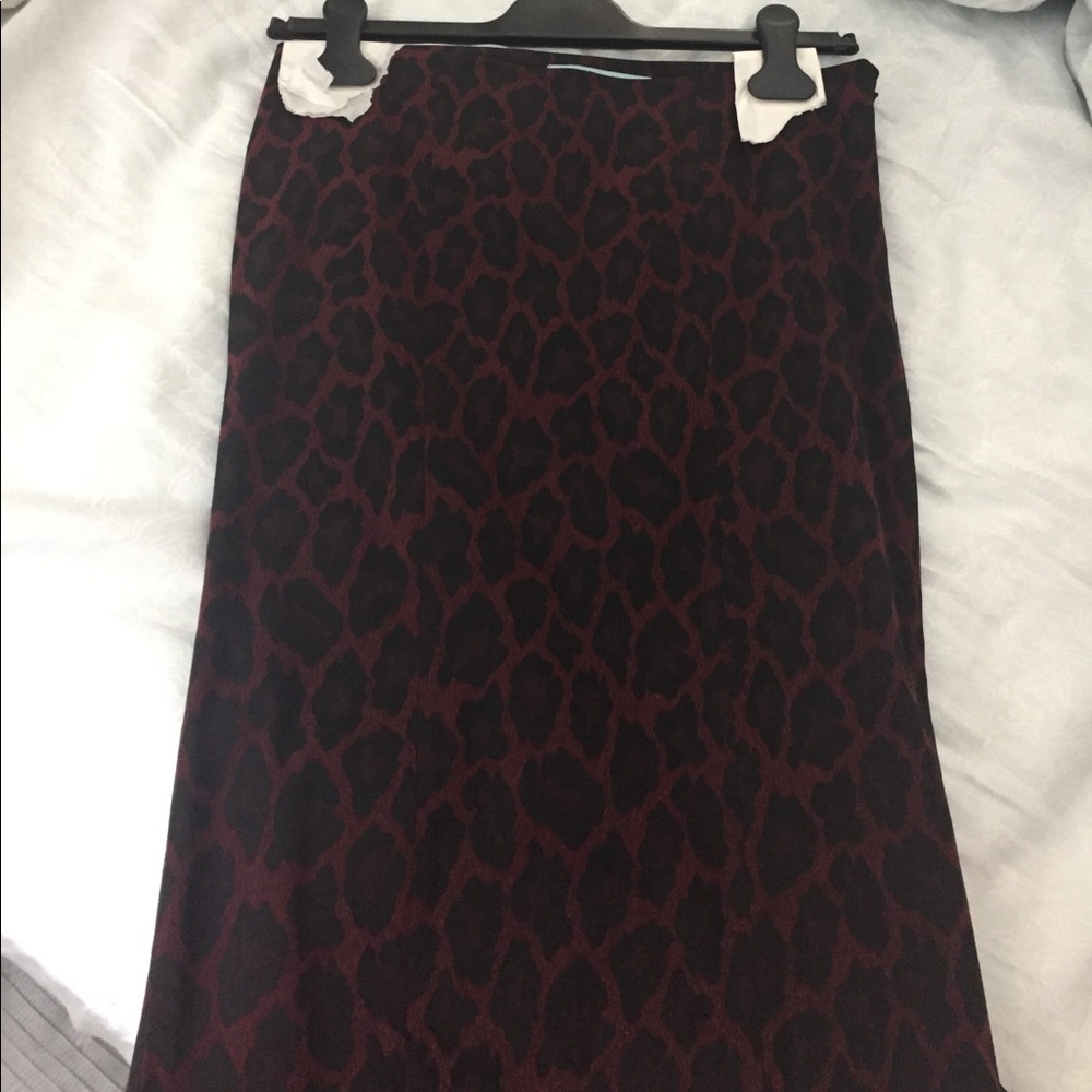 🚨 today only saleMarciano leopard pencil skirt