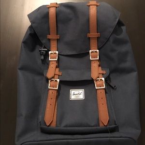 Herschel Backpack - perfect condition