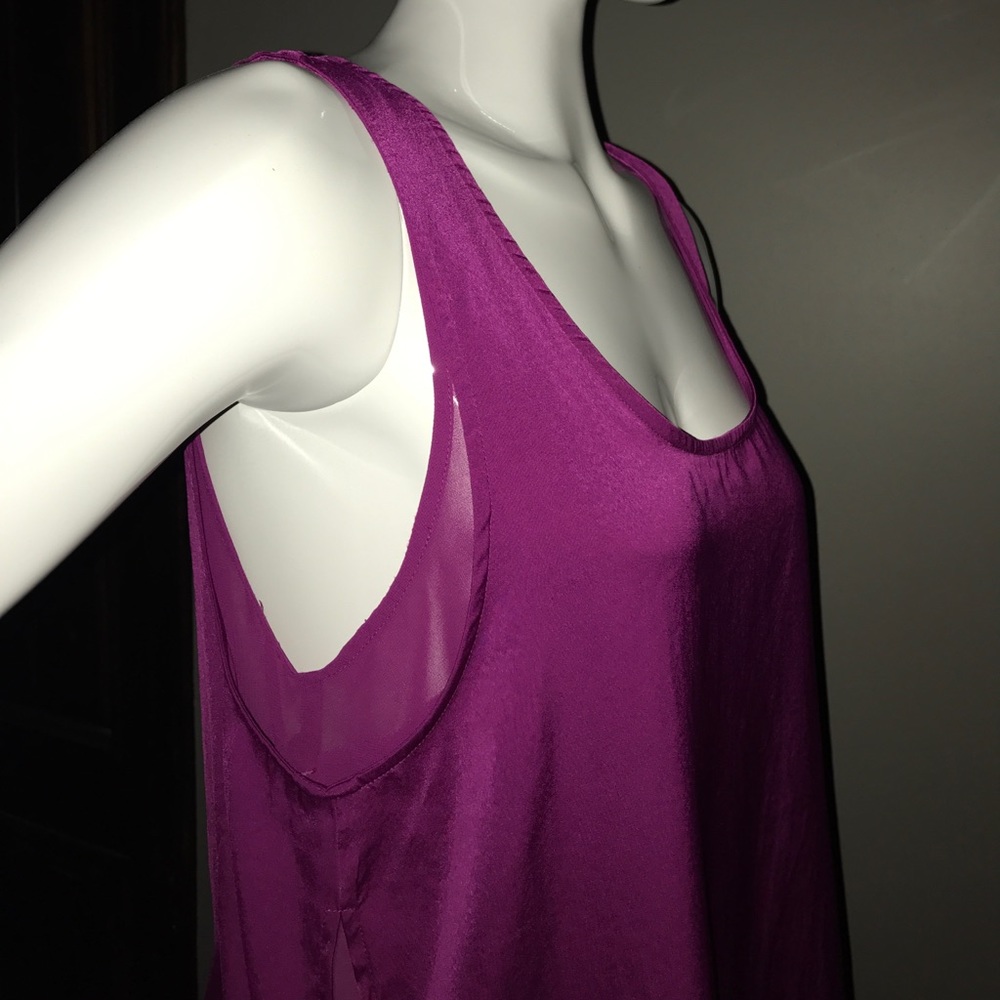 Guess Solid Inbloom Bi-Level Top - Picture 6 of 8