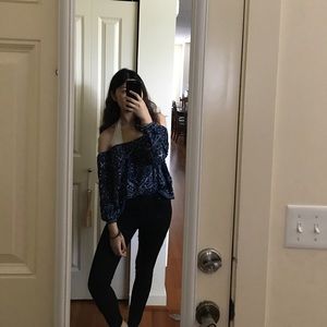 Abercrombie and Fitch off the shoulder top