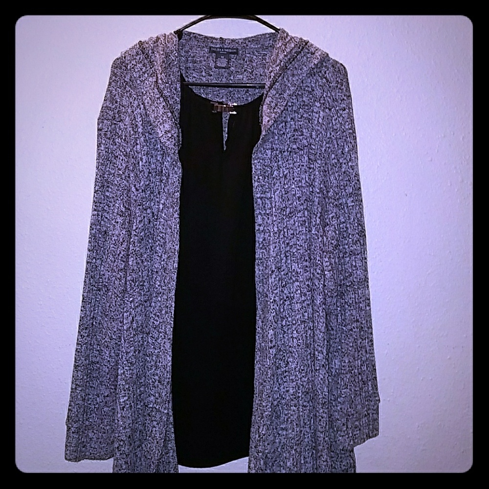 Chelsea & Theodore long sleeve  cardigan 3X