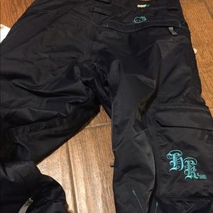 Brand new Hello Kitty x 686 snowboard pants