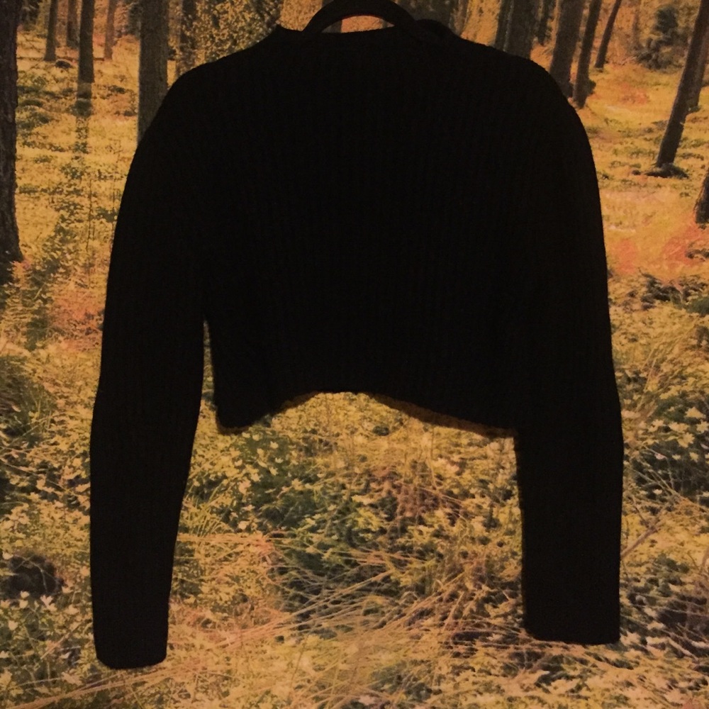 Crop top sweater!!!