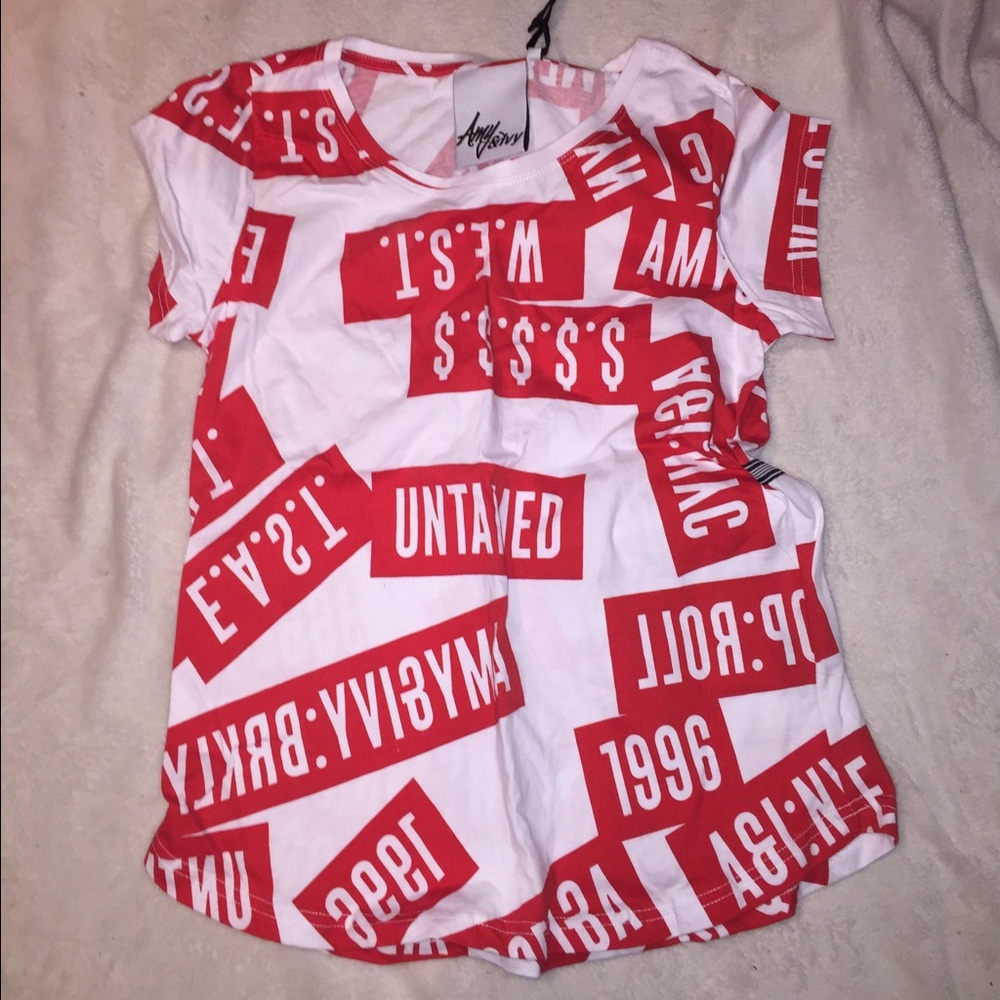 Amy & Ivy brand new tshirt