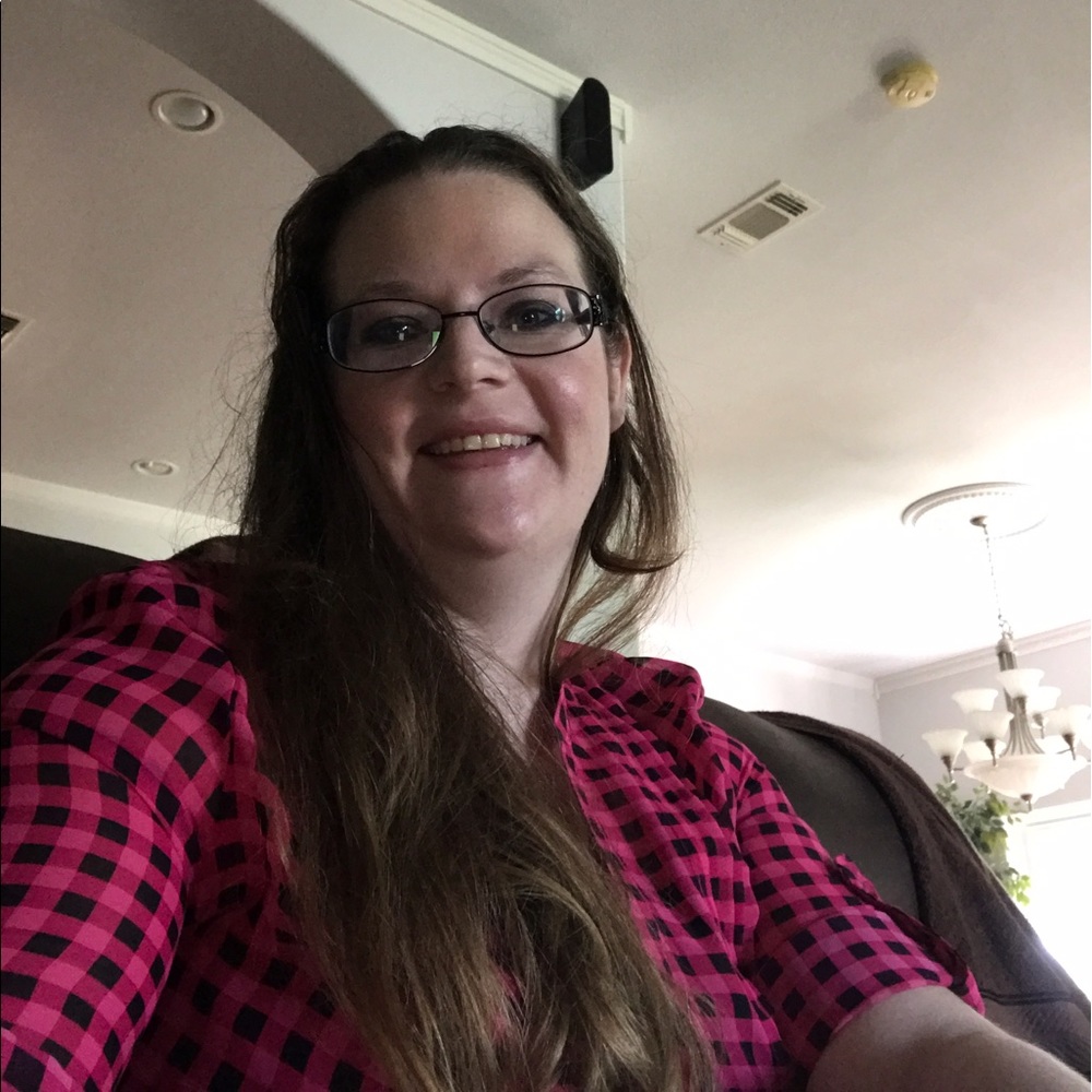Meet your Posher, Wendy