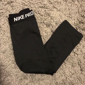 Nike Pro Black Crop Leggings