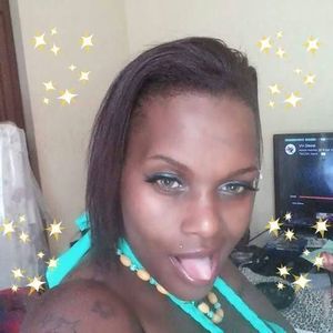 Meet your Posher, Joyce