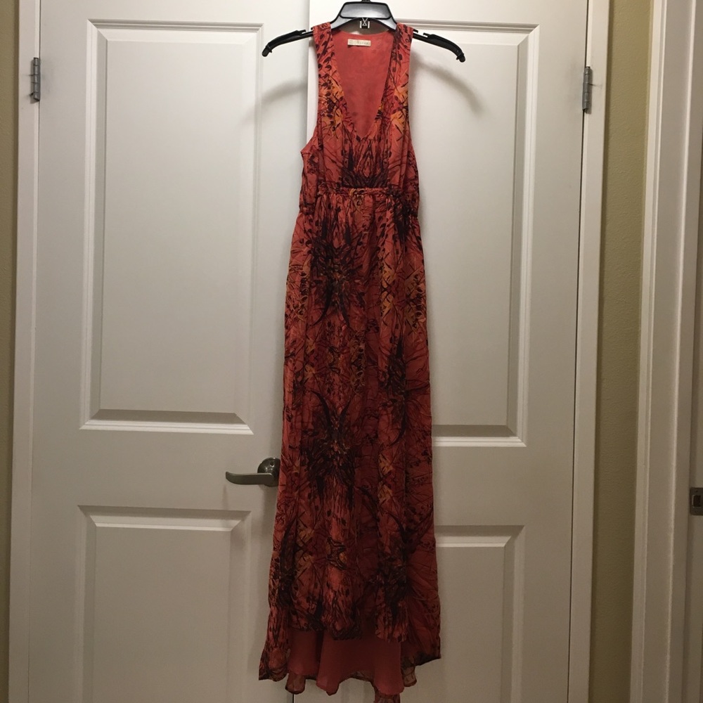 Nordstrom Hinge v-neck maxi dress