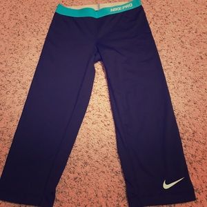 Nike Capri leggings