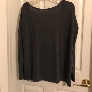 Gray backless light sweater
