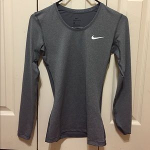 Nike dry long sleeve training top