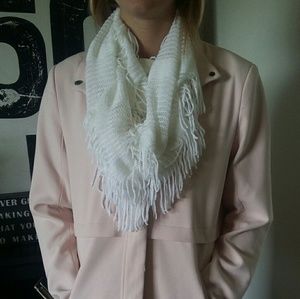 The great white scarf