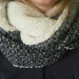 Great skiing scarf