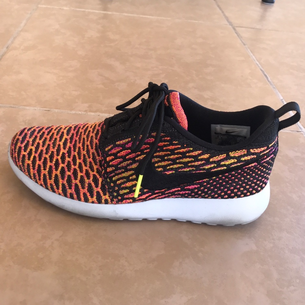 Nike Roshe Flyknit