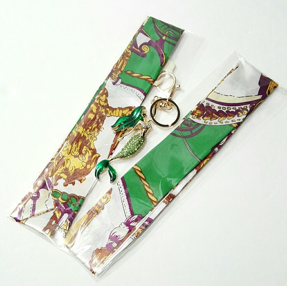Crystal Mermaid & Royal Italy GreenArtifact Scarve - Picture 2 of 4
