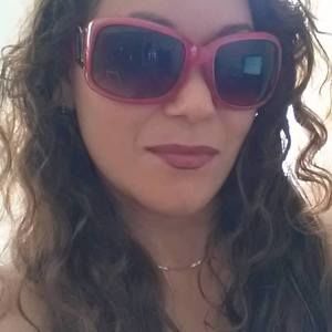 Meet your Posher, Iris