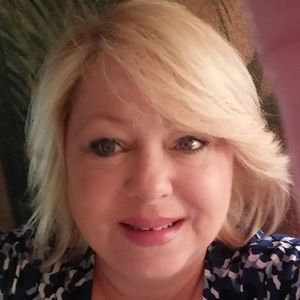 Meet your Posher, Melody wagner