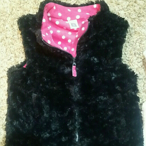 2 for $10. 2- soft and fuzzy reversible vests - Picture 2 of 4