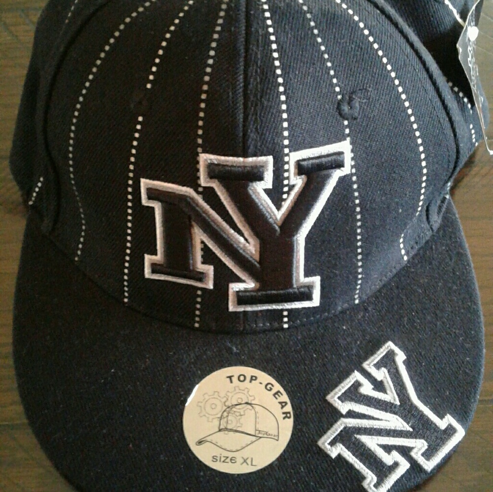 NY Yankees Pinstripe Snapback Hat New w/Tag XL