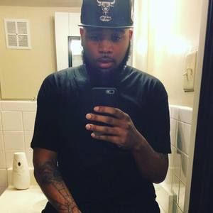 Meet your Posher, Devin