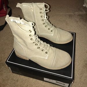 Mia Combat boots, Size 8