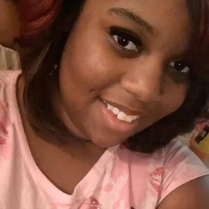 Meet your Posher, Jalisia