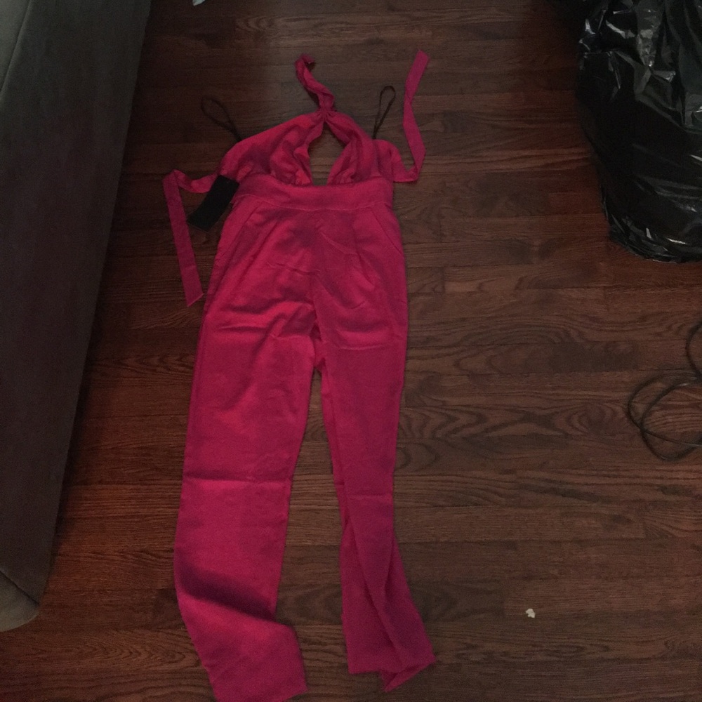 BEBE Romper Size 00 new with tags