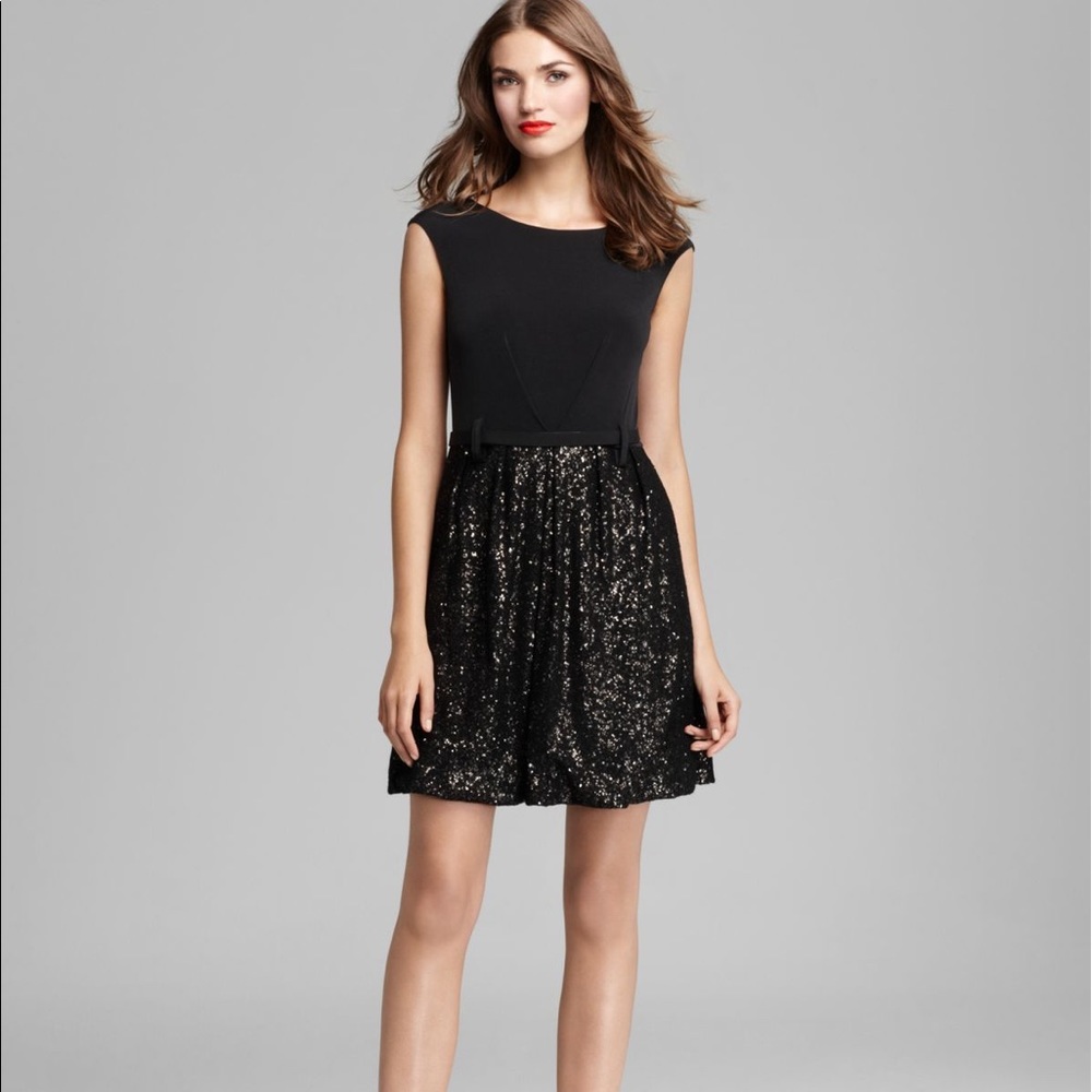 Laundry by shelli Segal NWT