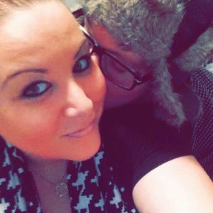 Meet your Posher, Liz