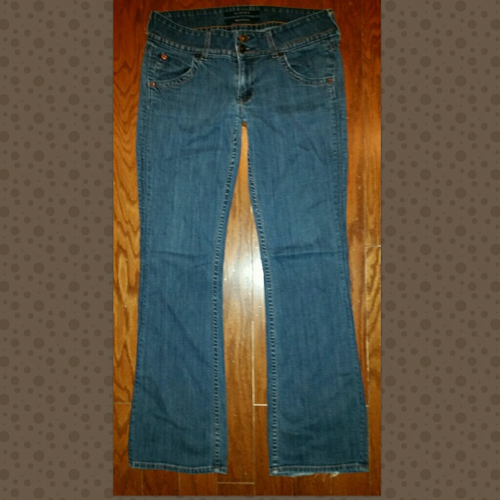 Hudson Petite Signature Bout Cut Jeans - Picture 6 of 8