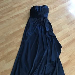 Great dress for a wedding or for Prom