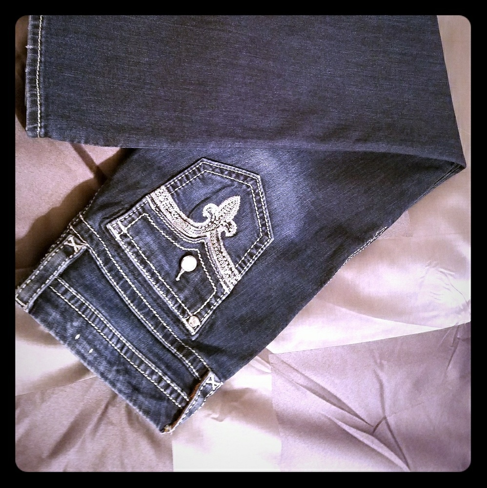 ROCK REVIVAL BETTY JEANS