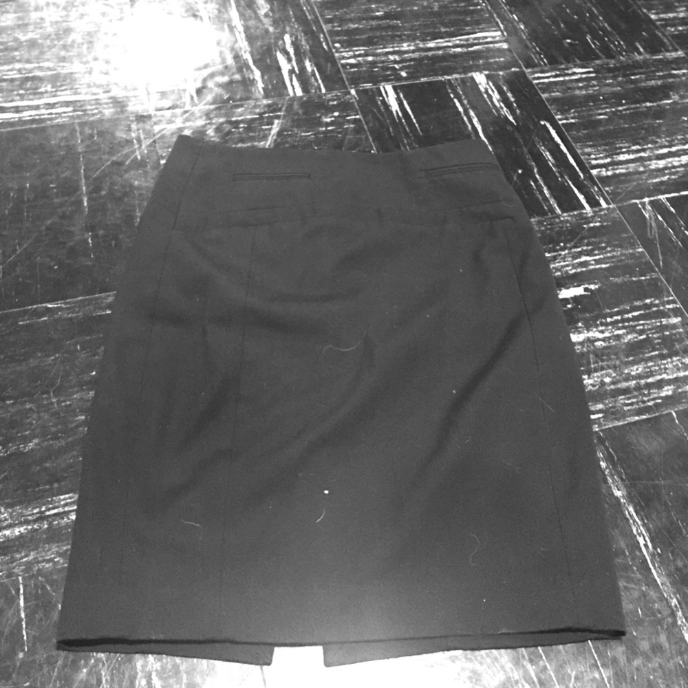 00 Express Black Skirt