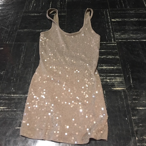 XS Express Sequin Tank Top - Picture 1 of 2