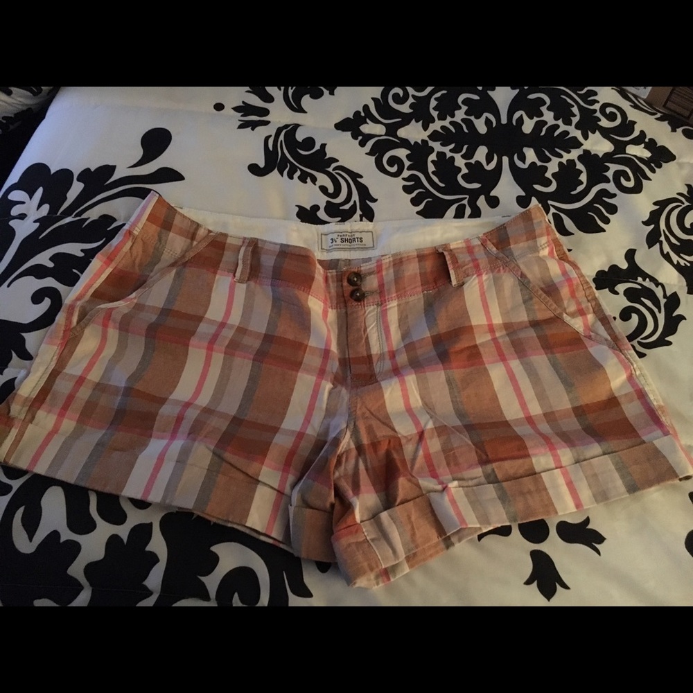 Old Navy shorts