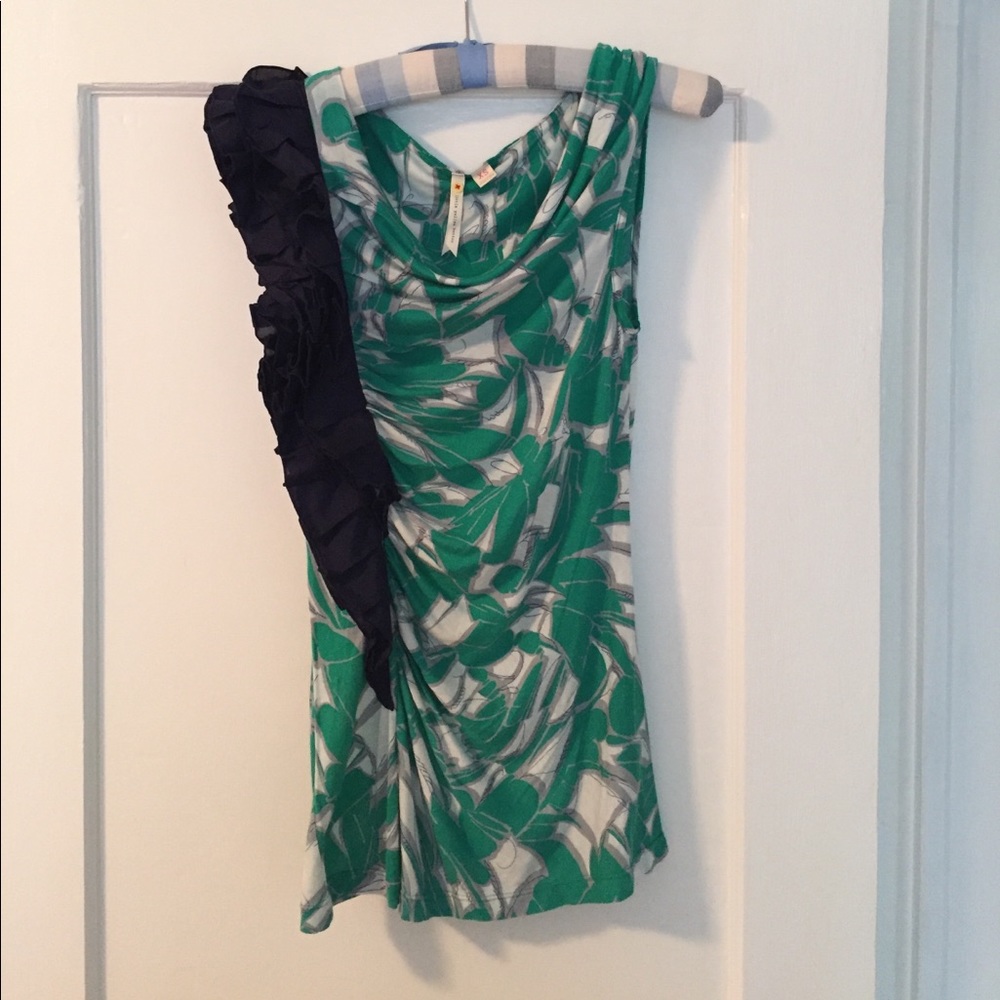 Anthropologie Sleeveless ruffle top