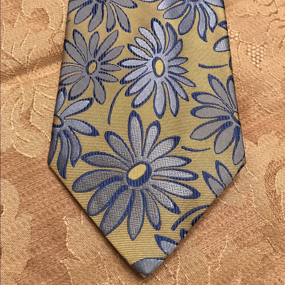 Alfani Floral Men’s Tie