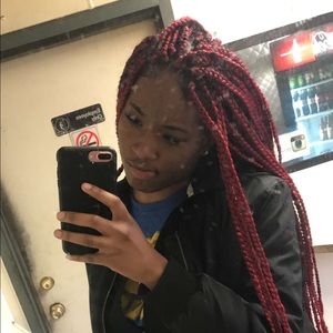 Meet your Posher, Alisia