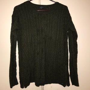 American eagle lightweight sweater