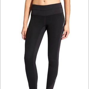 Athleta windy peak tight