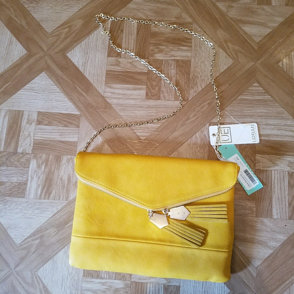 NWT!!!!!   Urban Expressions purse