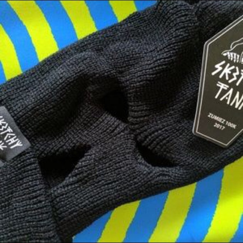 BRAND NEW! O.B.O NEW SKETCHY TANK MASK