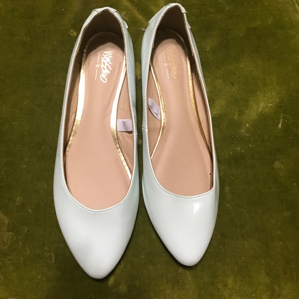 Mossimo Flats in mint green