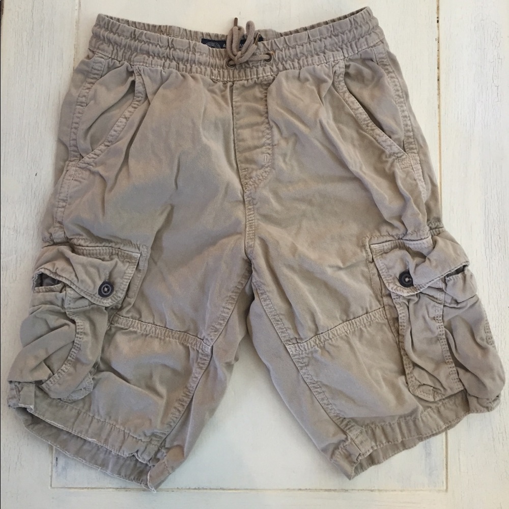 American eagle cargo shorts