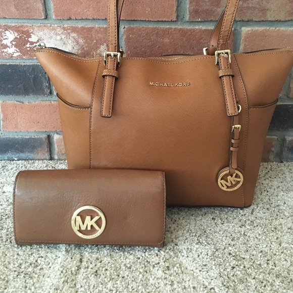 Michael Kors Handbags - MK SET
