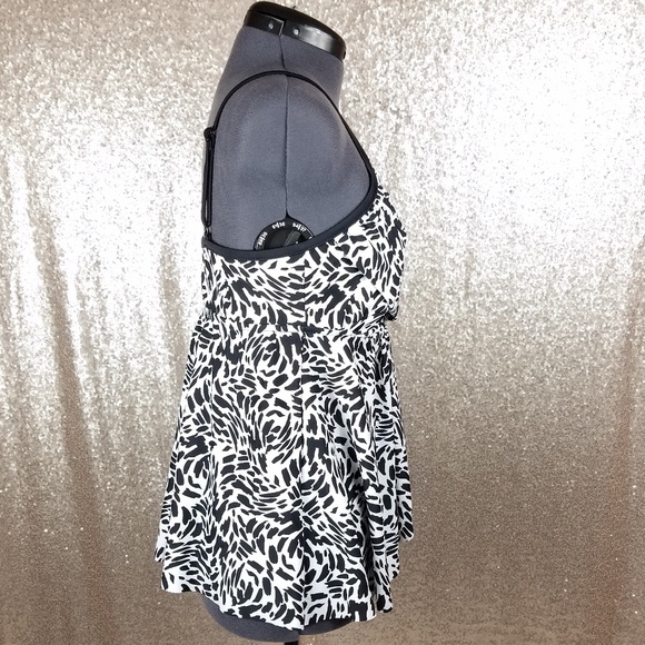 Azul by Maxine of Hollywood Flyaway Tankini Top - Picture 3 of 6